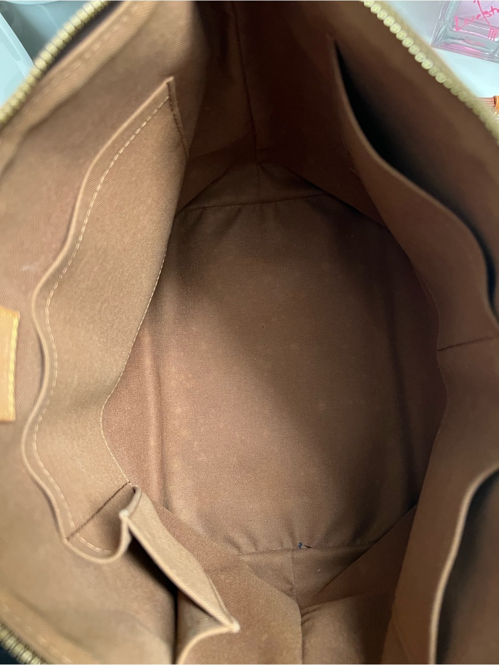 Louis Vuitton Palermo PM - Picture 10 of 16